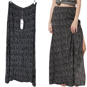NEW O’Neill Ashton Printed Maxi Skirt Size M